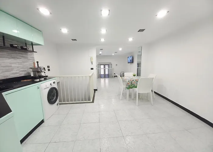 Casa Vacanze Апартаменты *